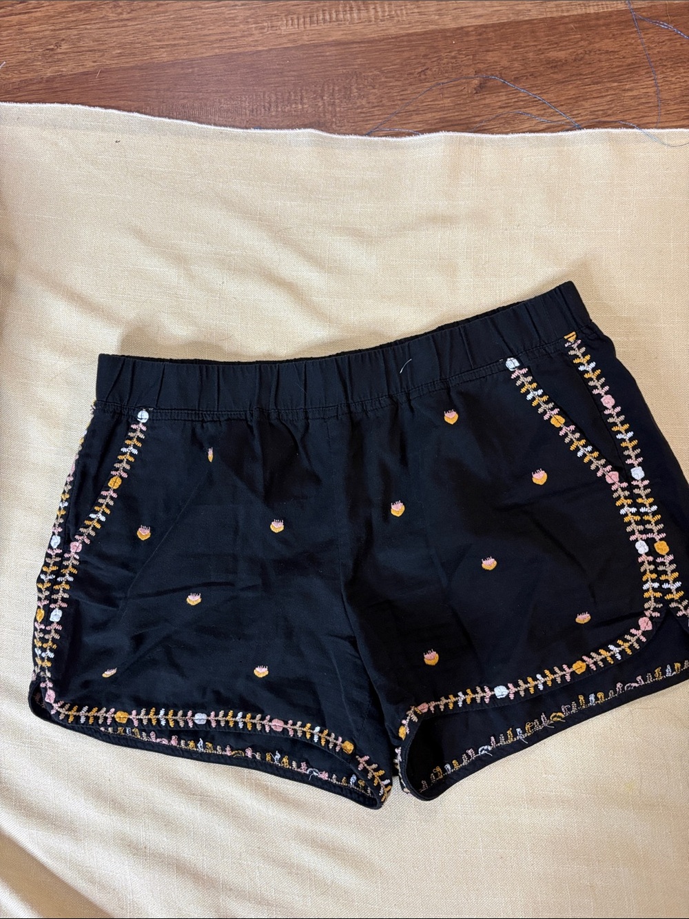 Black Women’s Athletic Shorts with Peach Embroidery